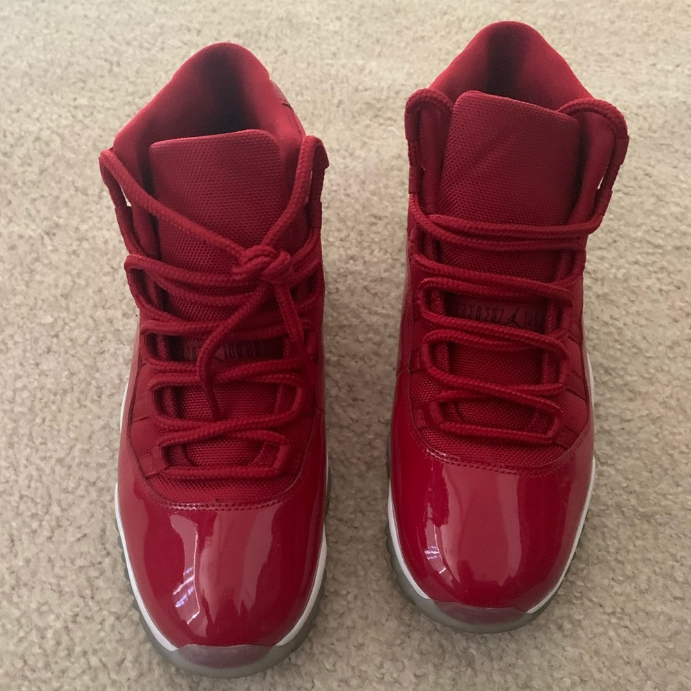 Jordan Retro 11s “Win like 96”